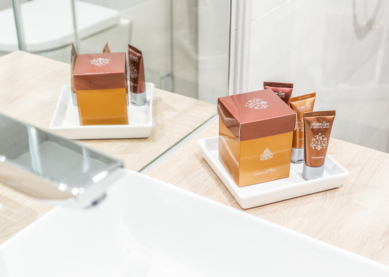 Burghotel リンゲン エクステリア 写真